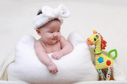 台湾宝宝腹胀呕吐